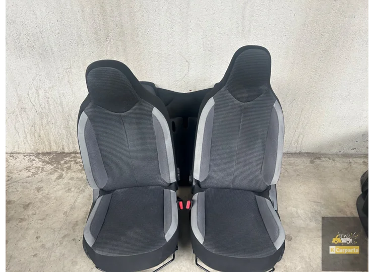 Koop Stoelen en Bank bij KCarparts