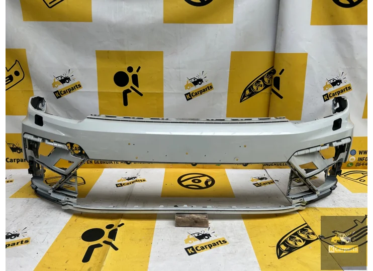 Koop Voorbumper bij KCarparts