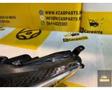 Koop Koplamp | Enkel bij KCarparts