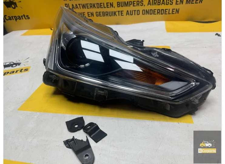Koop Koplamp | Enkel bij KCarparts