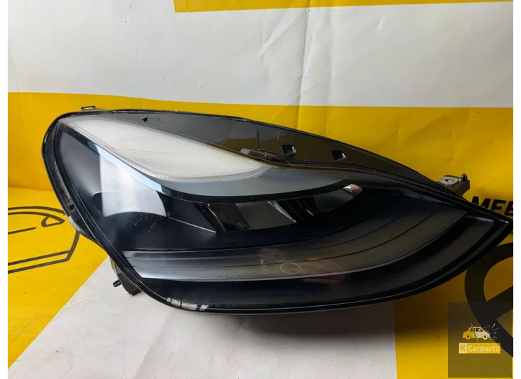 Koop Koplamp | Enkel bij KCarparts