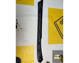 Linker spatbordlijst Renault 638752190R image 1