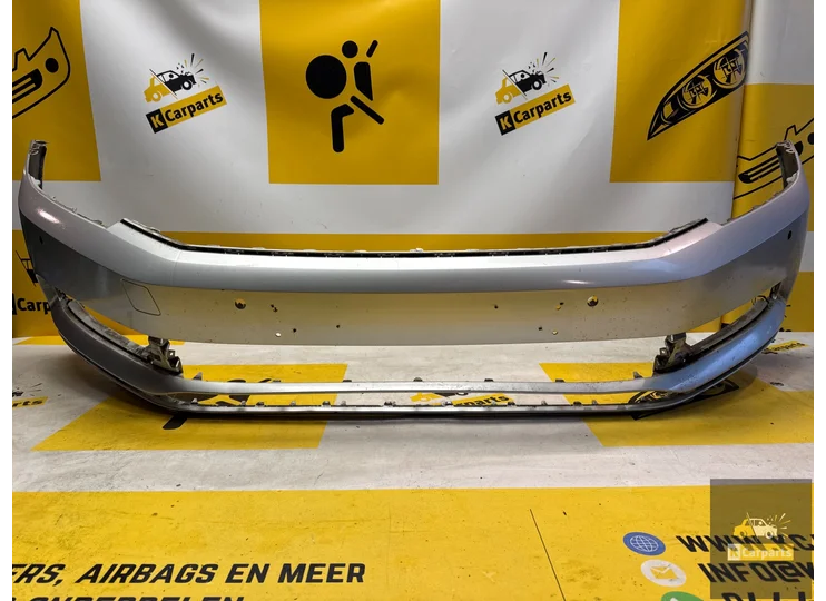 Koop Voorbumper bij KCarparts