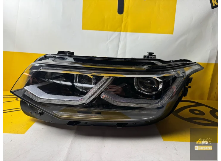 Koop Koplamp | Enkel bij KCarparts