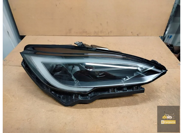 Koop Koplamp | Enkel bij KCarparts