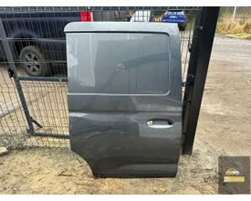 VW Caddy 2K7 rechte Seitentür image 1