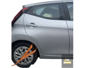 Rechts achter portier Toyota Aygo 1E7 origineel deur image 1