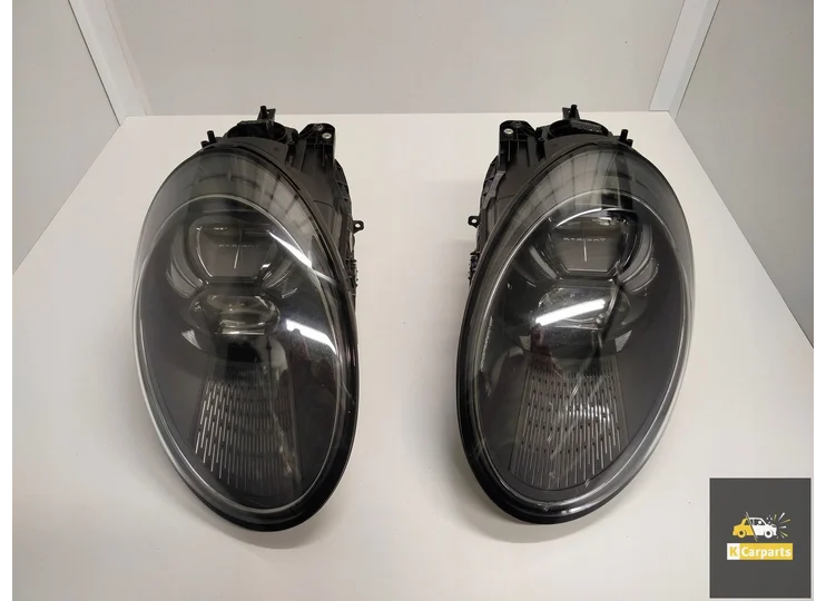 Koop Koplamp kap | Koplamprand | Enkel bij KCarparts