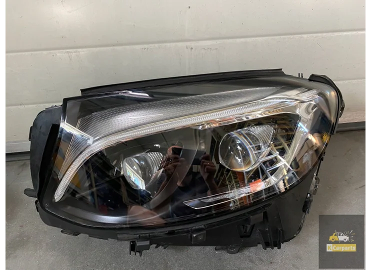 Koop Koplamp | Enkel bij KCarparts