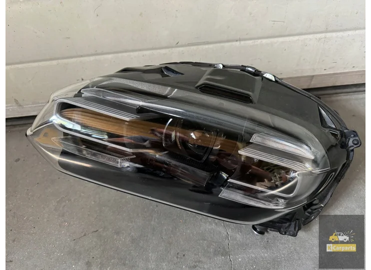 Koop Koplamp | Enkel bij KCarparts