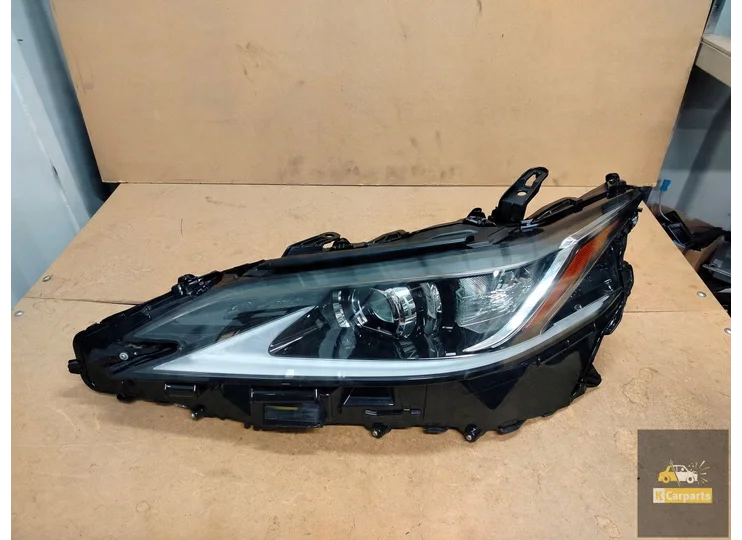 Koop Koplamp | Enkel bij KCarparts