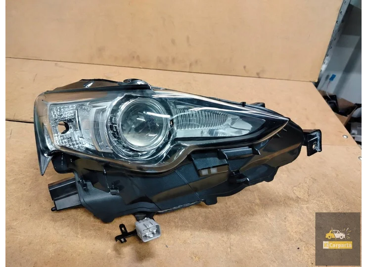 Koop Koplamp | Enkel bij KCarparts