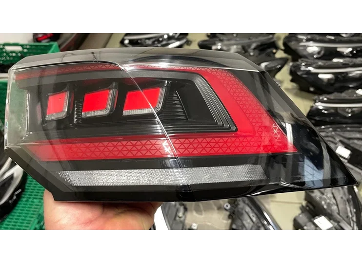 Koop Koplamp | Enkel bij KCarparts