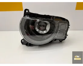 LAND ROVER RANGE DEFENDER L66 LED koplamp links L8B213W030 image 1