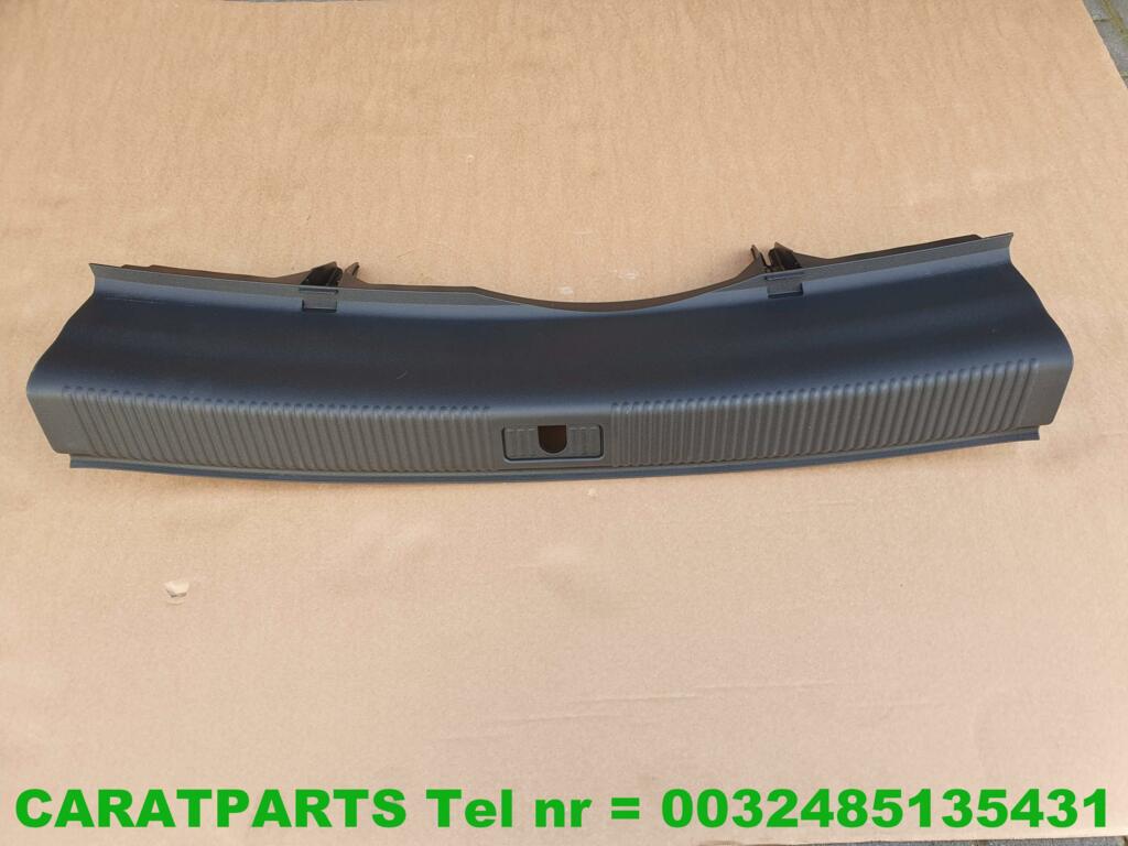 8T8864483 a5 bekleding afsluitplaat A5 8T Sportback image 1
