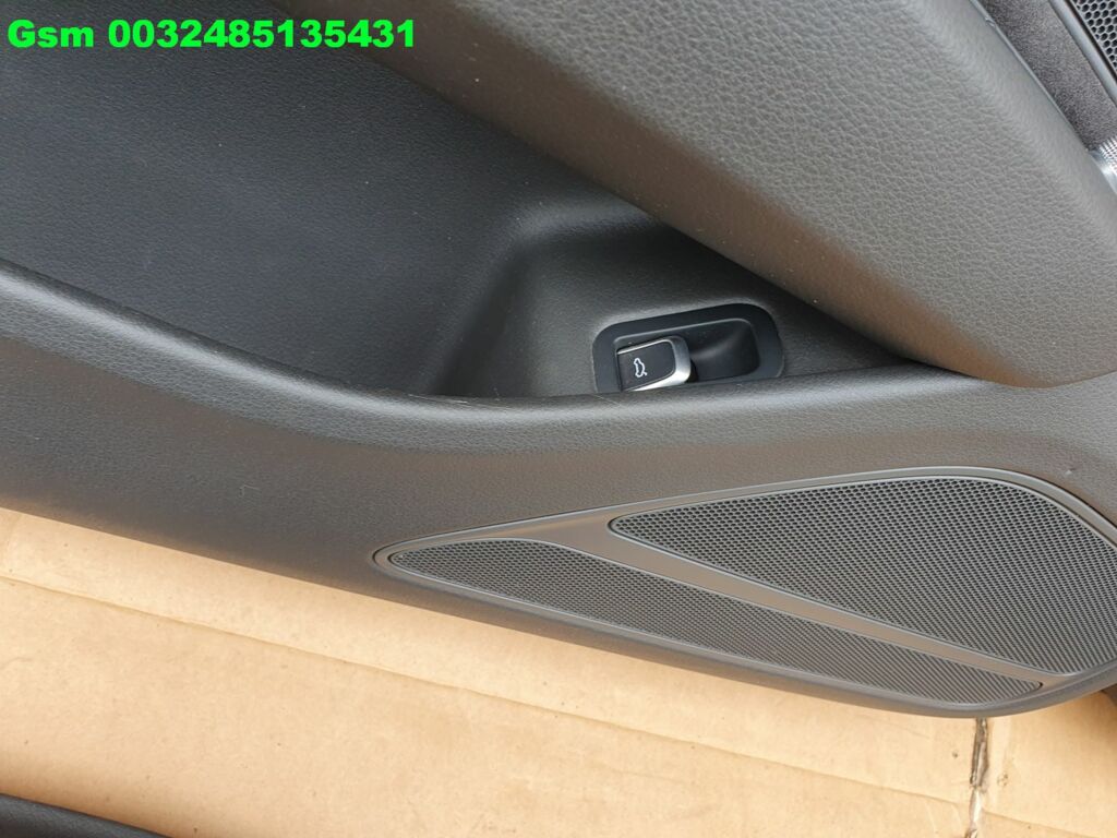Koop Portierbekleding | Deurpaneel | Enkel bij Caratparts