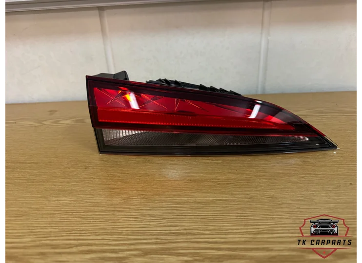 Koop Achterlicht | Enkel bij TK Carparts