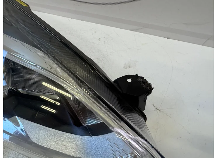 Koop Koplamp | Enkel bij Jager Auto-Onderdelen
