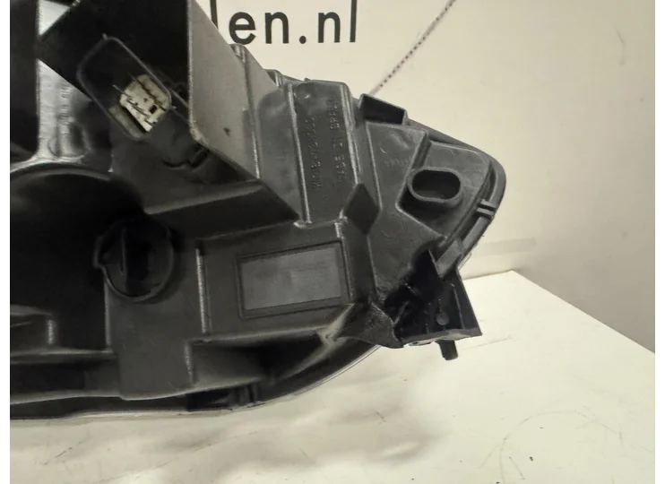 Koop Koplamp | Enkel bij Jager Auto-Onderdelen