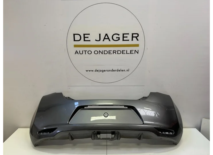 NISSAN LEAF ZE0 ACHTERBUMPER BUMPER 2010- image 1