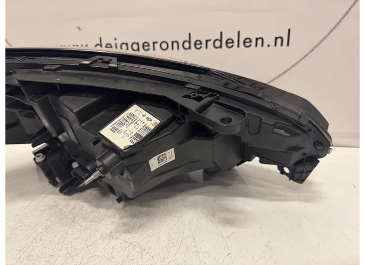 Koop Koplamp | Enkel bij Jager Auto-Onderdelen