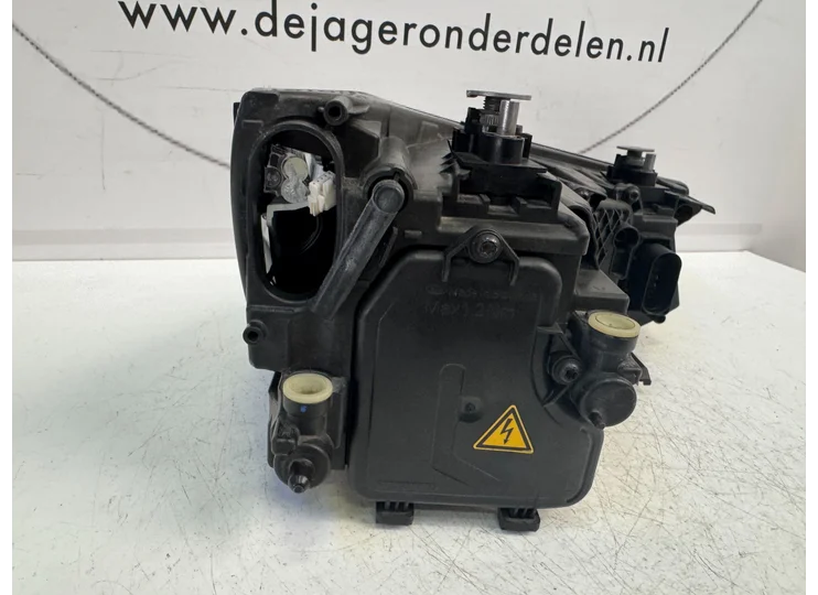 Koop Koplamp | Enkel bij Jager Auto-Onderdelen