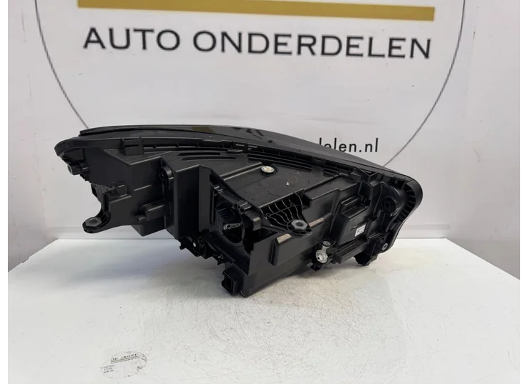 Koop Koplamp | Enkel bij Jager Auto-Onderdelen