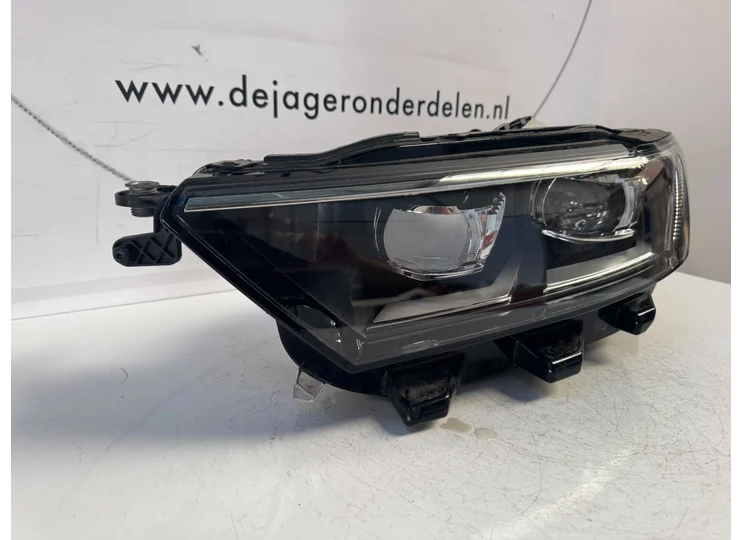 Koop Koplampframe | Enkel bij Jager Auto-Onderdelen