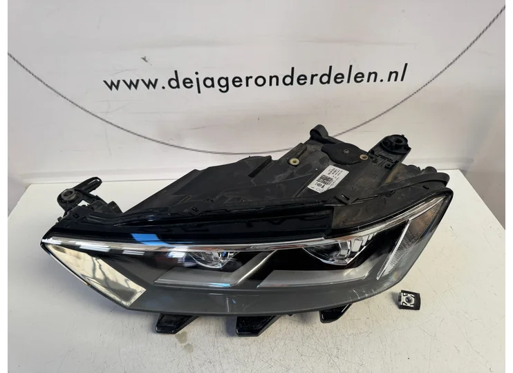 Koop Koplampframe | Enkel bij Jager Auto-Onderdelen