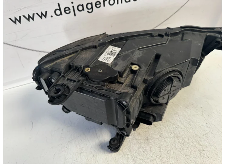 Koop Koplampframe | Enkel bij Jager Auto-Onderdelen