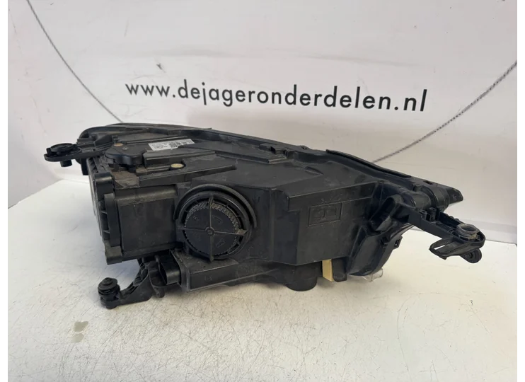 Koop Koplampframe | Enkel bij Jager Auto-Onderdelen