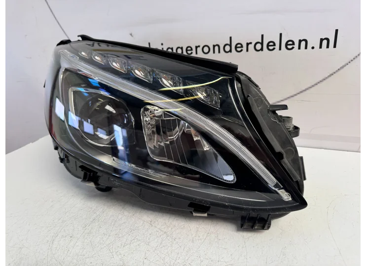 Koop Koplamp | Enkel bij Jager Auto-Onderdelen