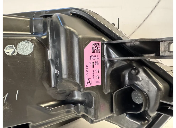 Koop Koplamp | Enkel bij Jager Auto-Onderdelen