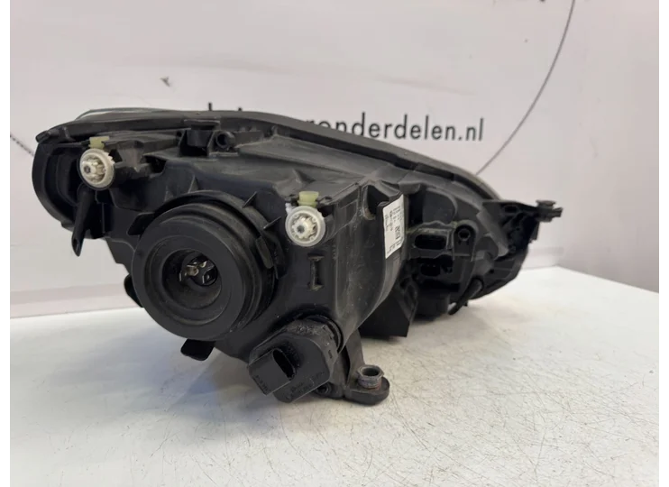 Koop Koplamp | Enkel bij Jager Auto-Onderdelen