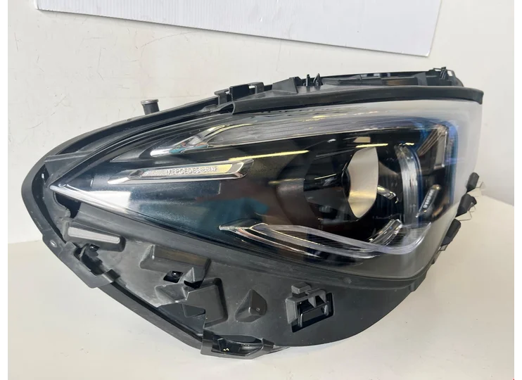 Koop Koplamp | Enkel bij Jager Auto-Onderdelen
