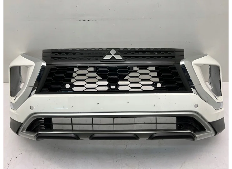 MITSUBISHI ECLIPSE CROSS FACELIFT VOORBUMPER BUMPER 2021- image 1