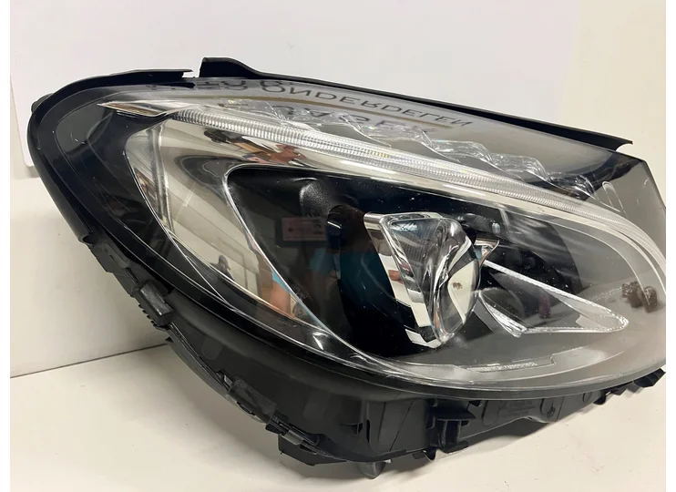Koop Koplamp | Links en Rechts bij Jager Auto-Onderdelen