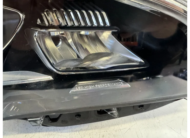 Koop Koplamp | Enkel bij Jager Auto-Onderdelen