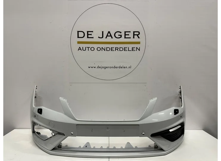 SEAT LEON III 3 5F FACELIFT FR VOORBUMPER BUMPER 5F0807221AB image 1