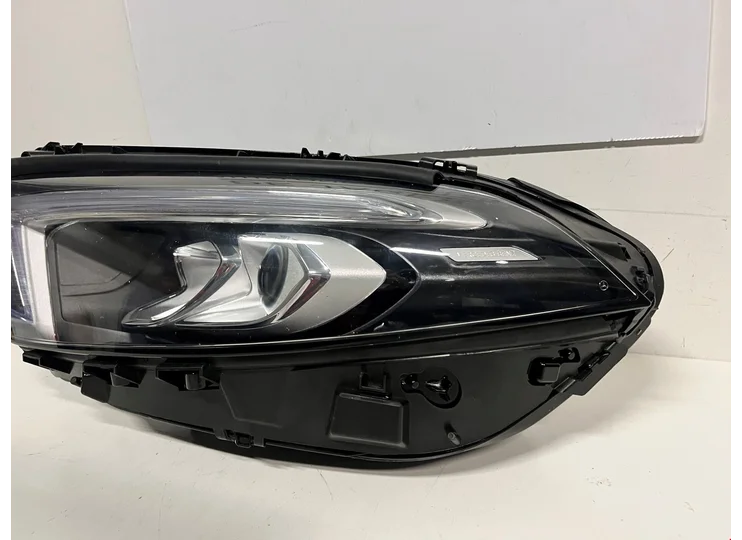 Koop Koplamp | Enkel bij Jager Auto-Onderdelen