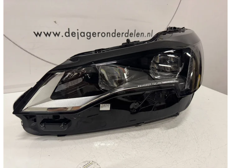 Koop Koplamp | Enkel bij Jager Auto-Onderdelen
