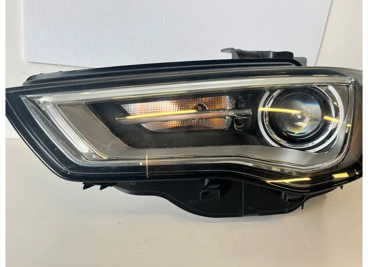 Koop Koplamp | Enkel bij Jager Auto-Onderdelen