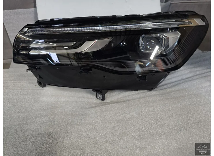 Koop Koplamp | Enkel bij Excellence Automotive