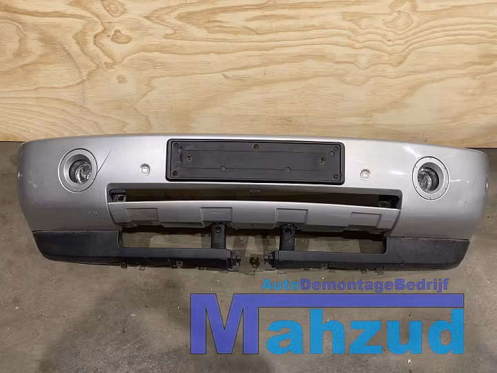 Koop Voorbumper bij Autodemontagebedrijf Mahzud