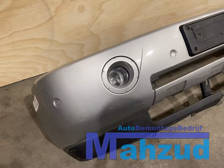 Koop Voorbumper bij Autodemontagebedrijf Mahzud