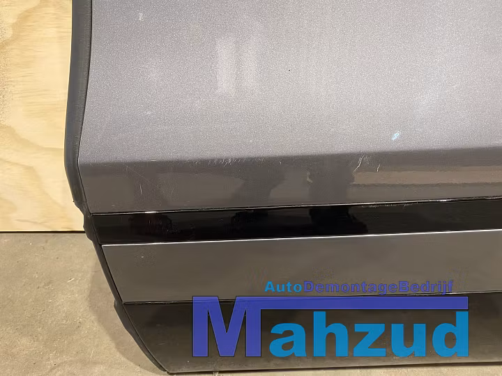 Koop Portier | Deur | Enkel bij Autodemontagebedrijf Mahzud