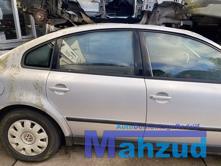 Koop Portier | Deur | Enkel bij Autodemontagebedrijf Mahzud