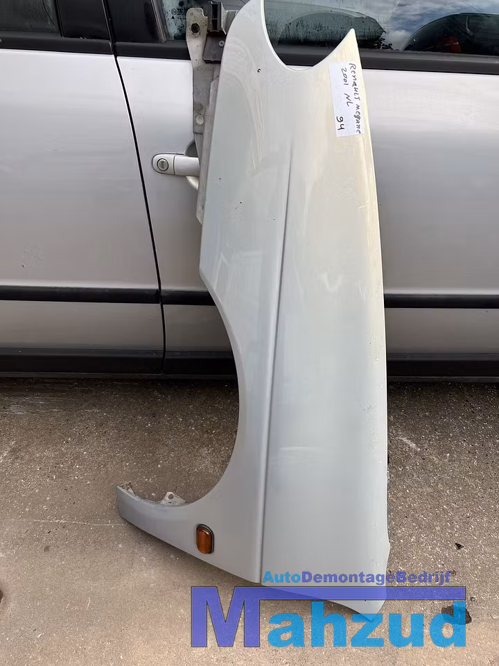 RENAULT MEGANE 1 Station Links voor scherm zijscherm 99-2003 image 1