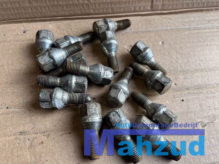 Koop Wielmoer | Wielbout bij Autodemontagebedrijf Mahzud