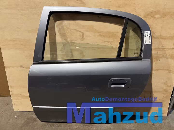 Koop Portier | Deur | Enkel bij Autodemontagebedrijf Mahzud